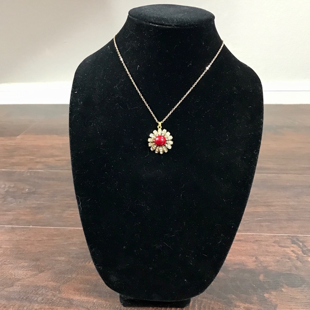 Stone and Rhinestone pendant necklace